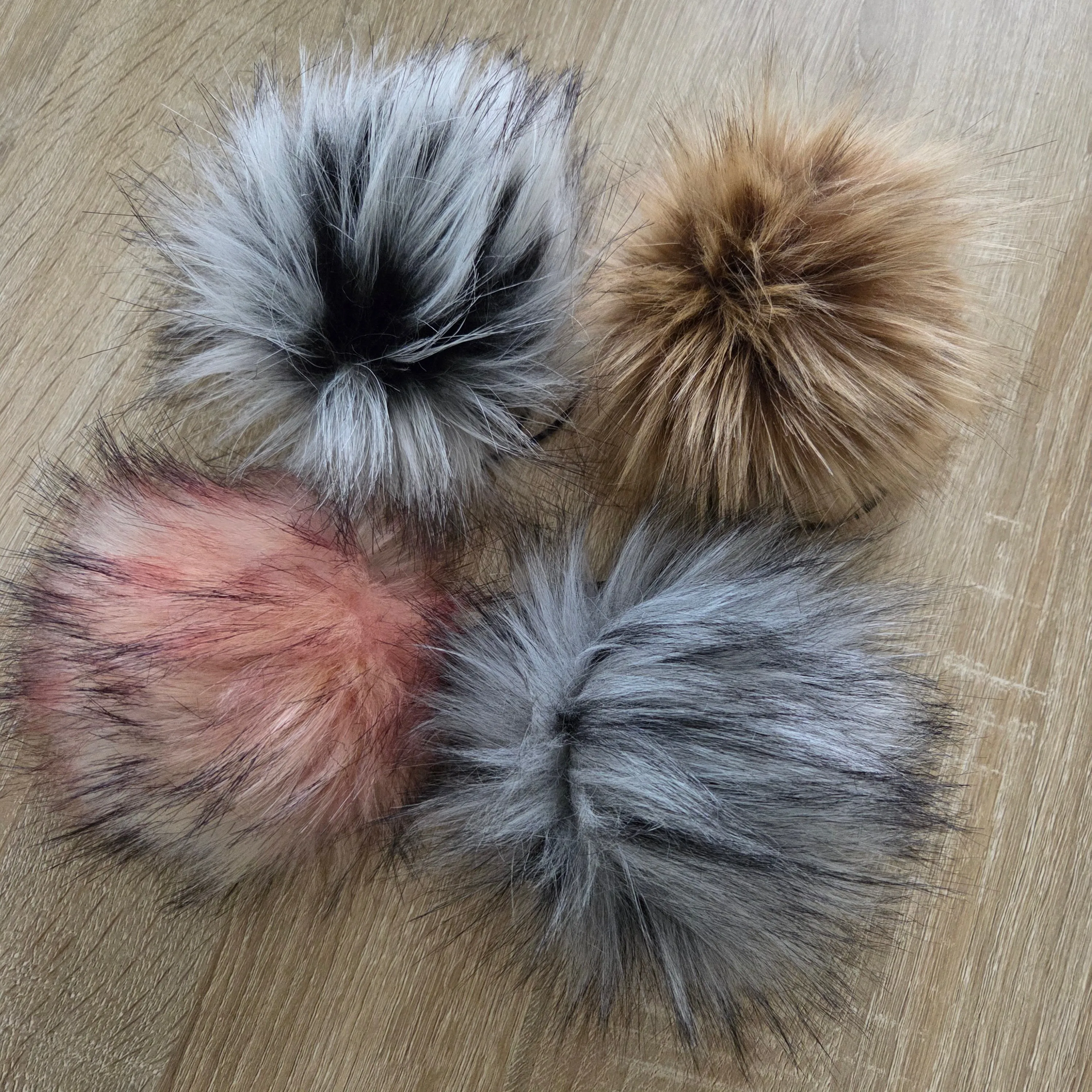 Bonnet Style Fitted Hat | THE DUCHESS
