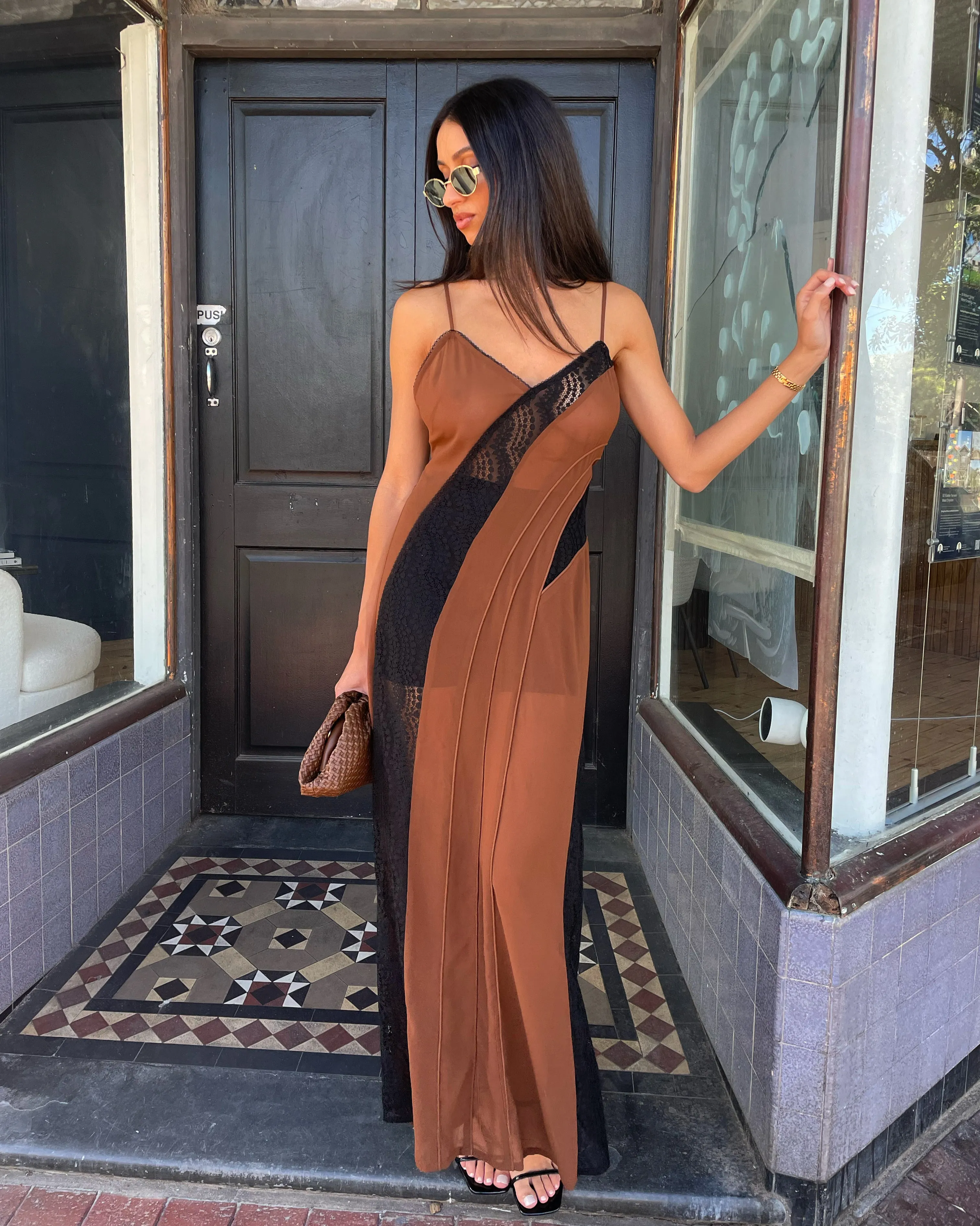 CAPTIVATE SLIP DRESS