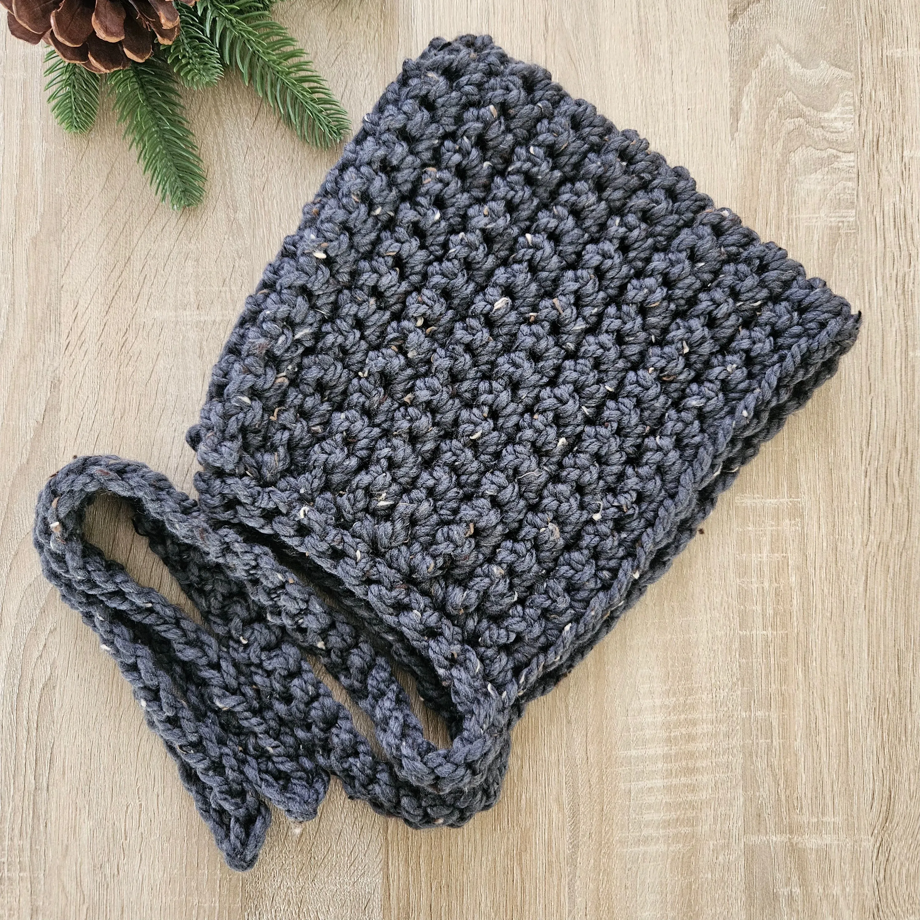 Chunky Hood Hat with Ties | THE NEWRY
