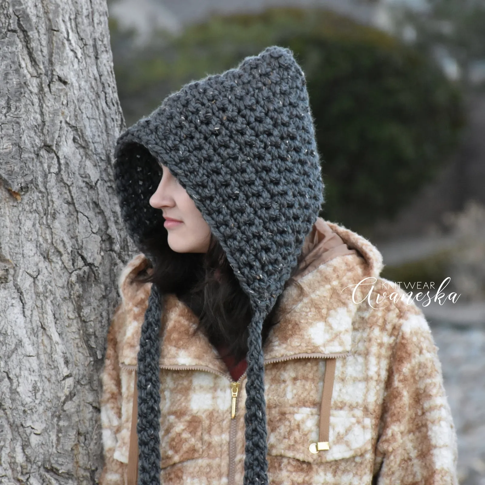 Chunky Hood Hat with Ties | THE NEWRY