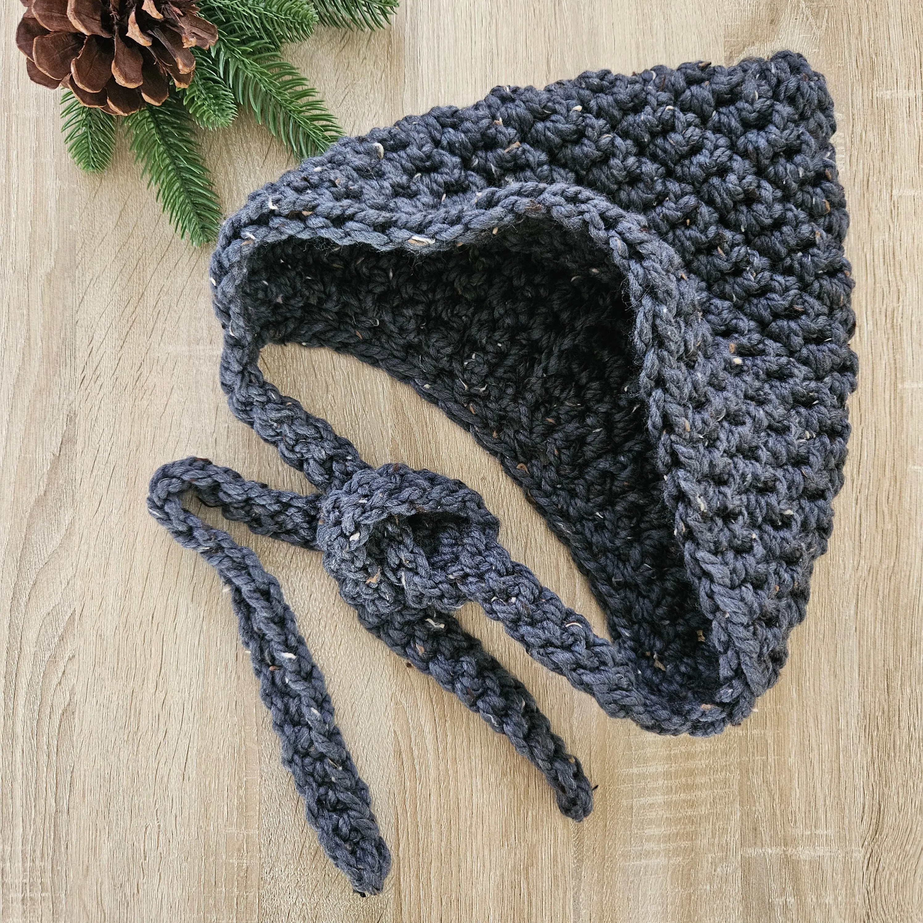 Chunky Hood Hat with Ties | THE NEWRY