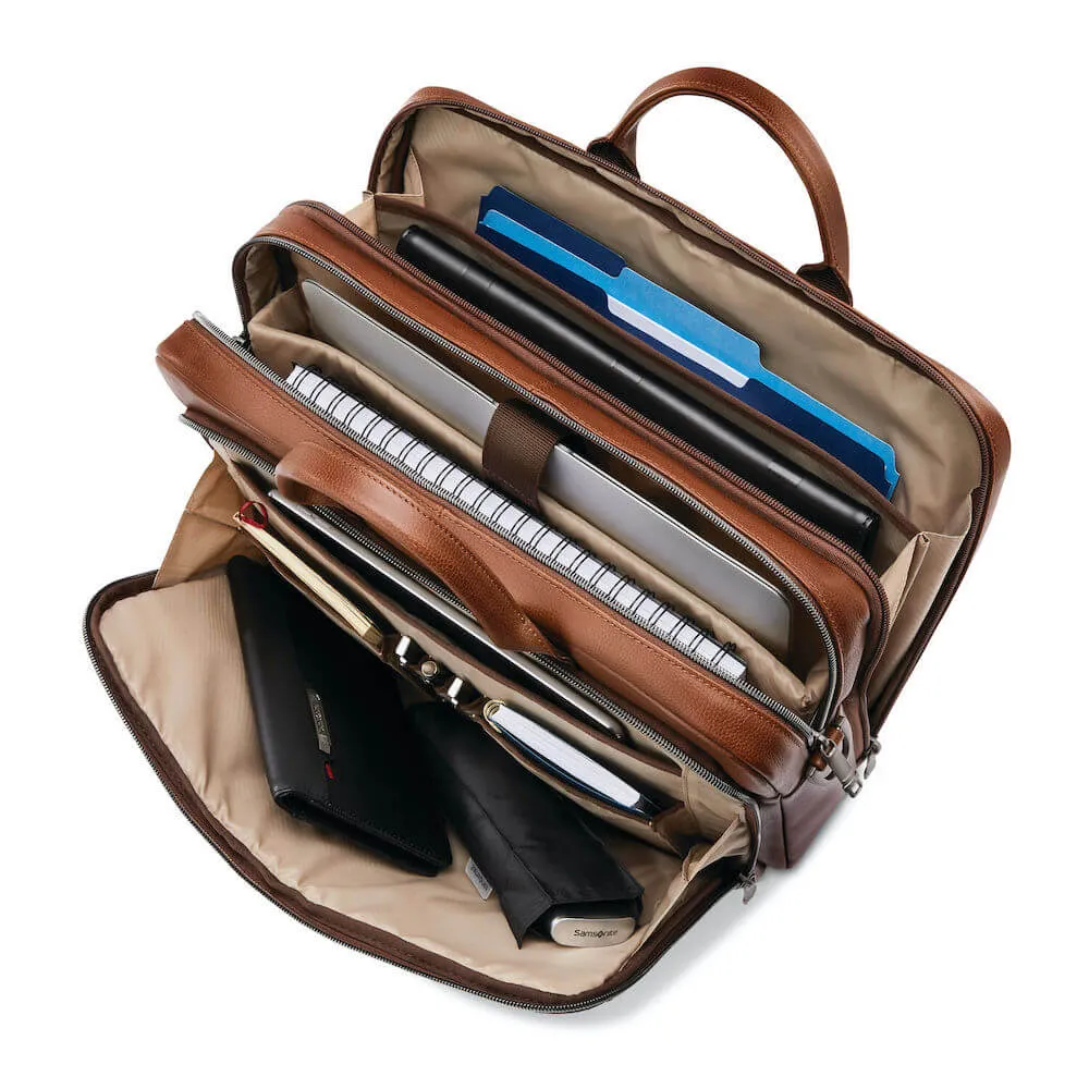 Classic Leather Toploader (15.6")