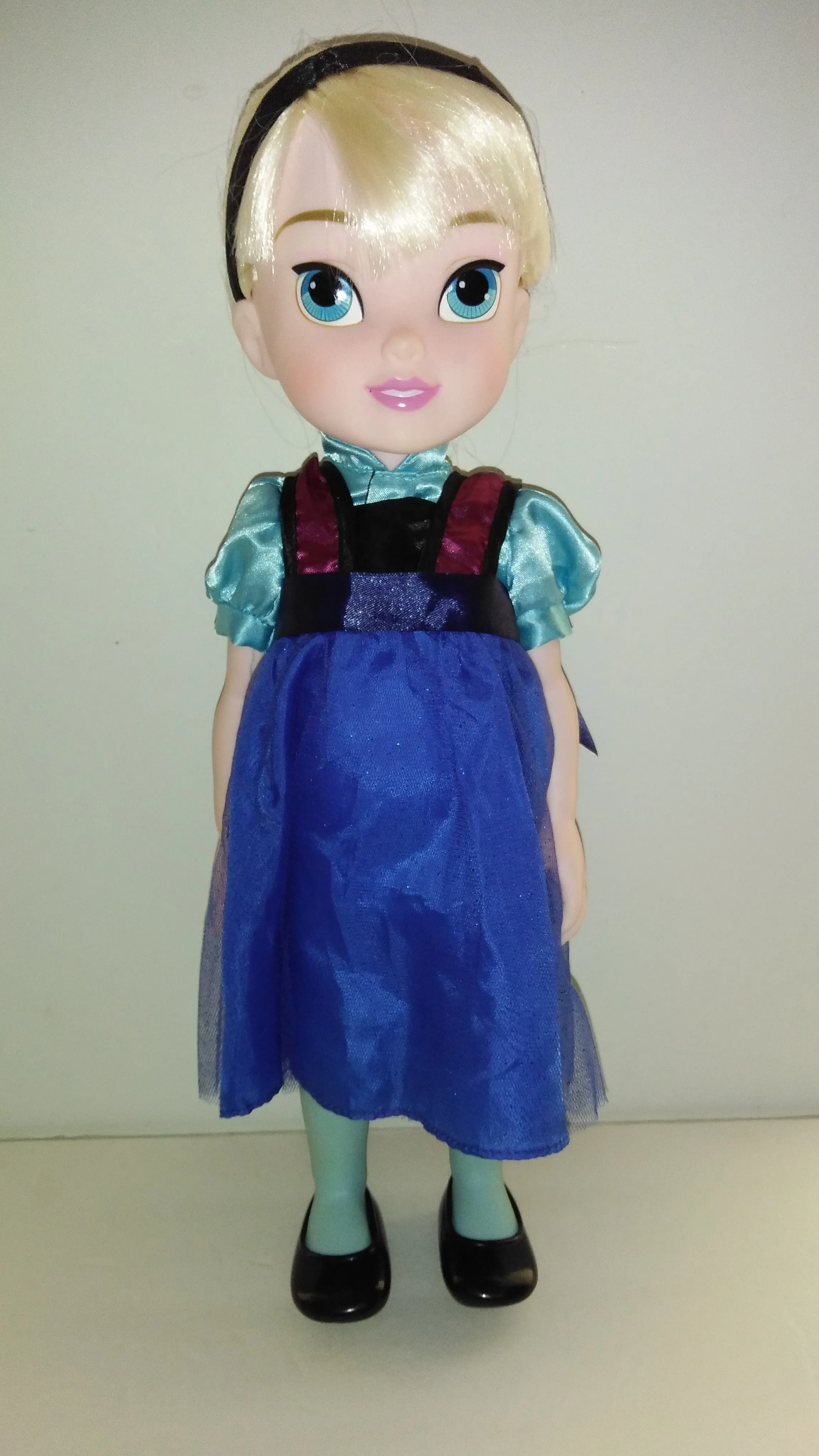 Elsa Frozen Disney Doll