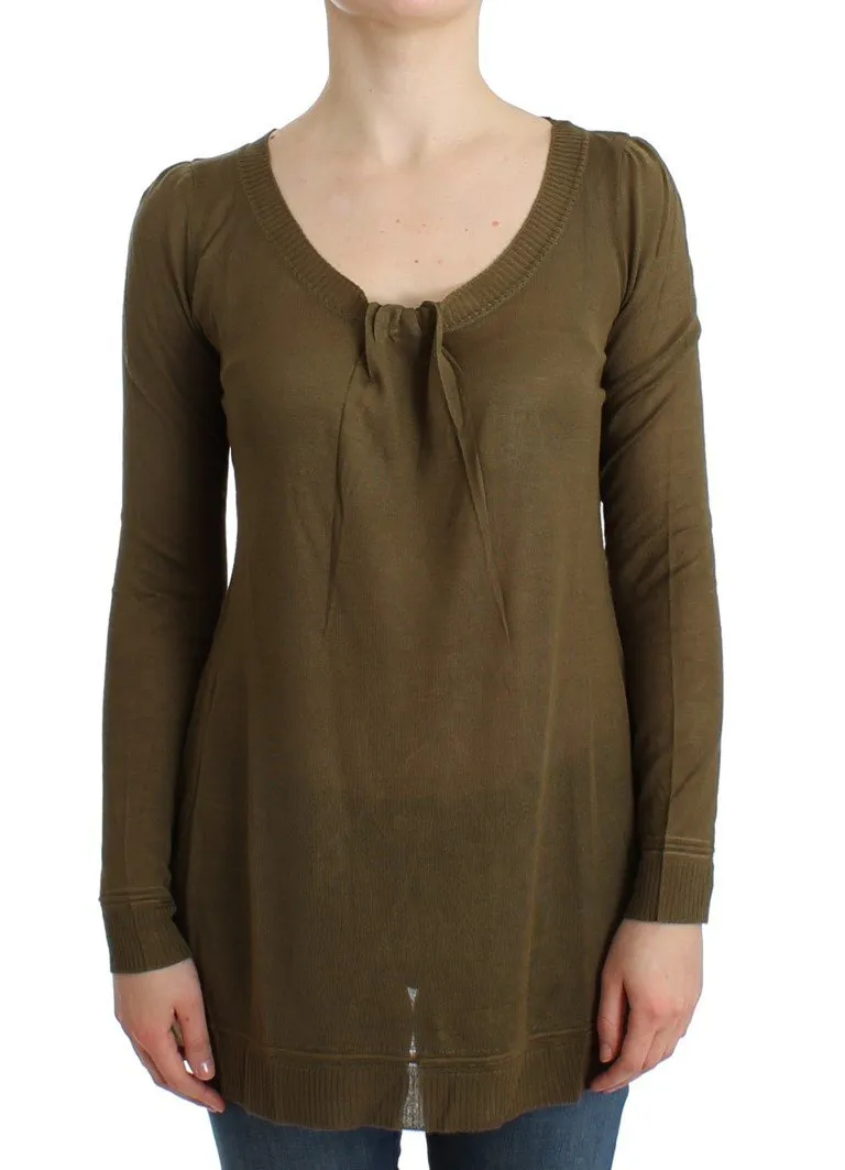 Green fine knitted jumper