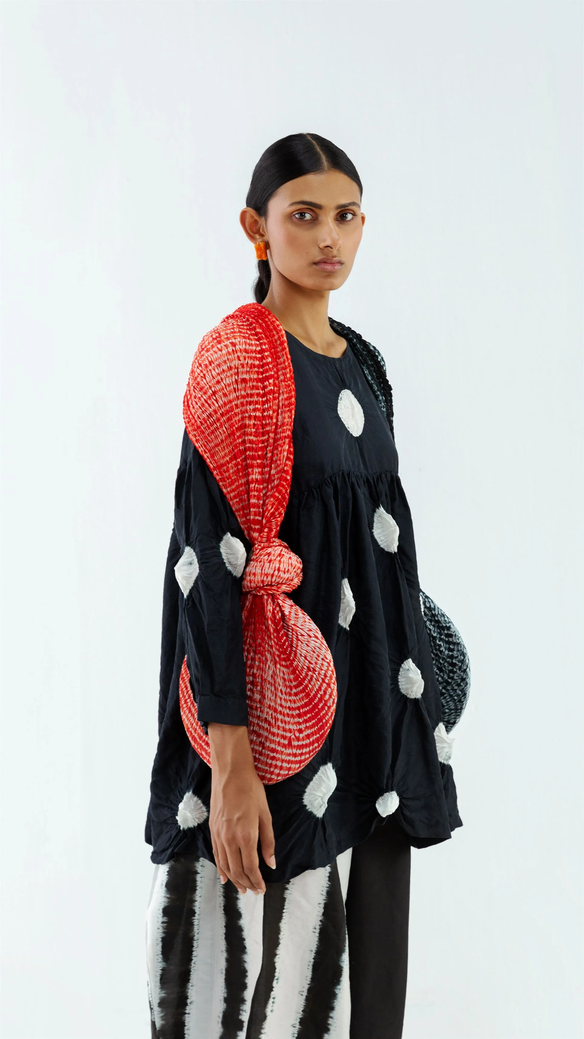 Studio Medium   I   Shibori Cuvee POLKA TOP - BLACK/WHITEPOL 11