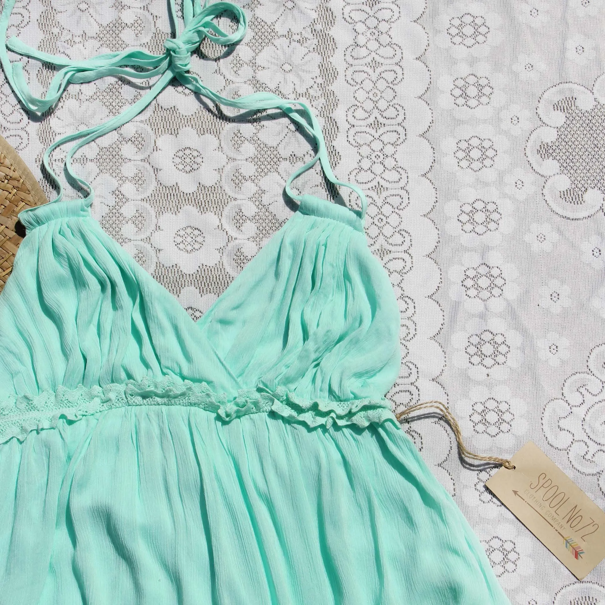 The 80 Degree Dress in Mint