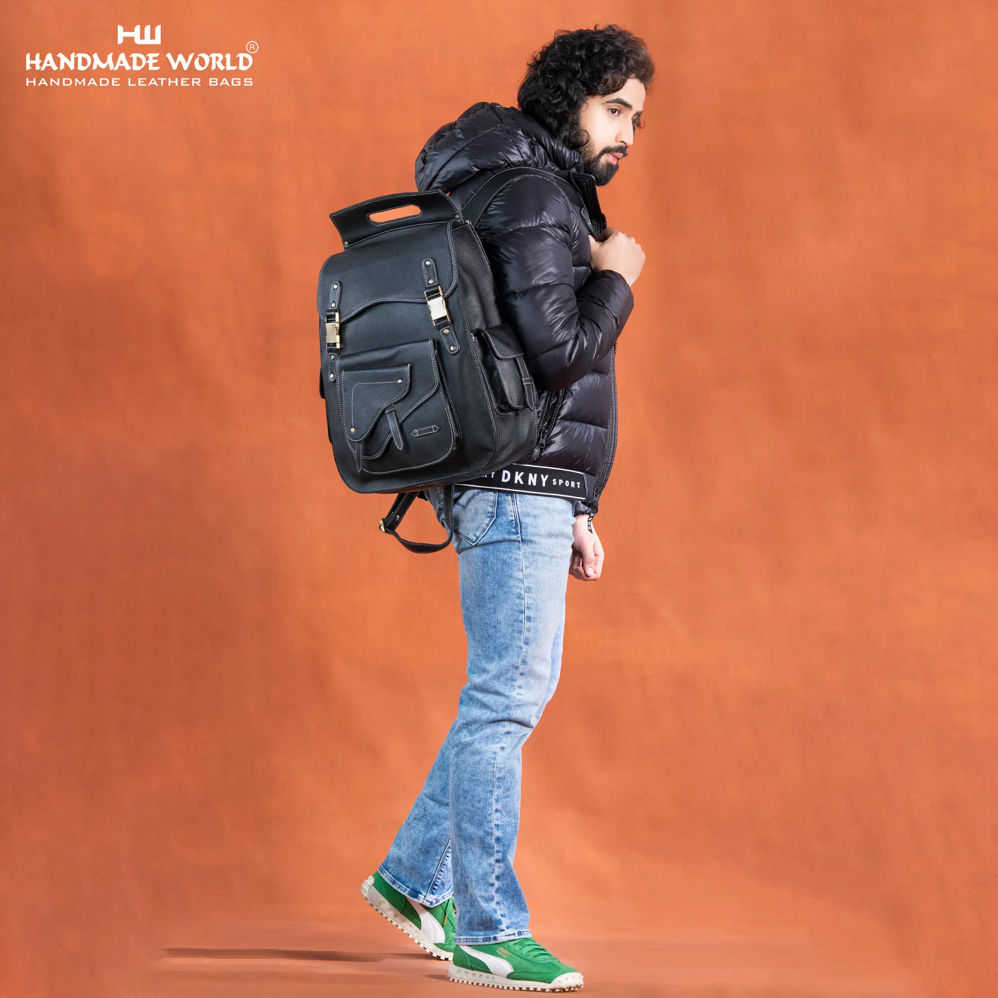 The Elegant Expanse Black