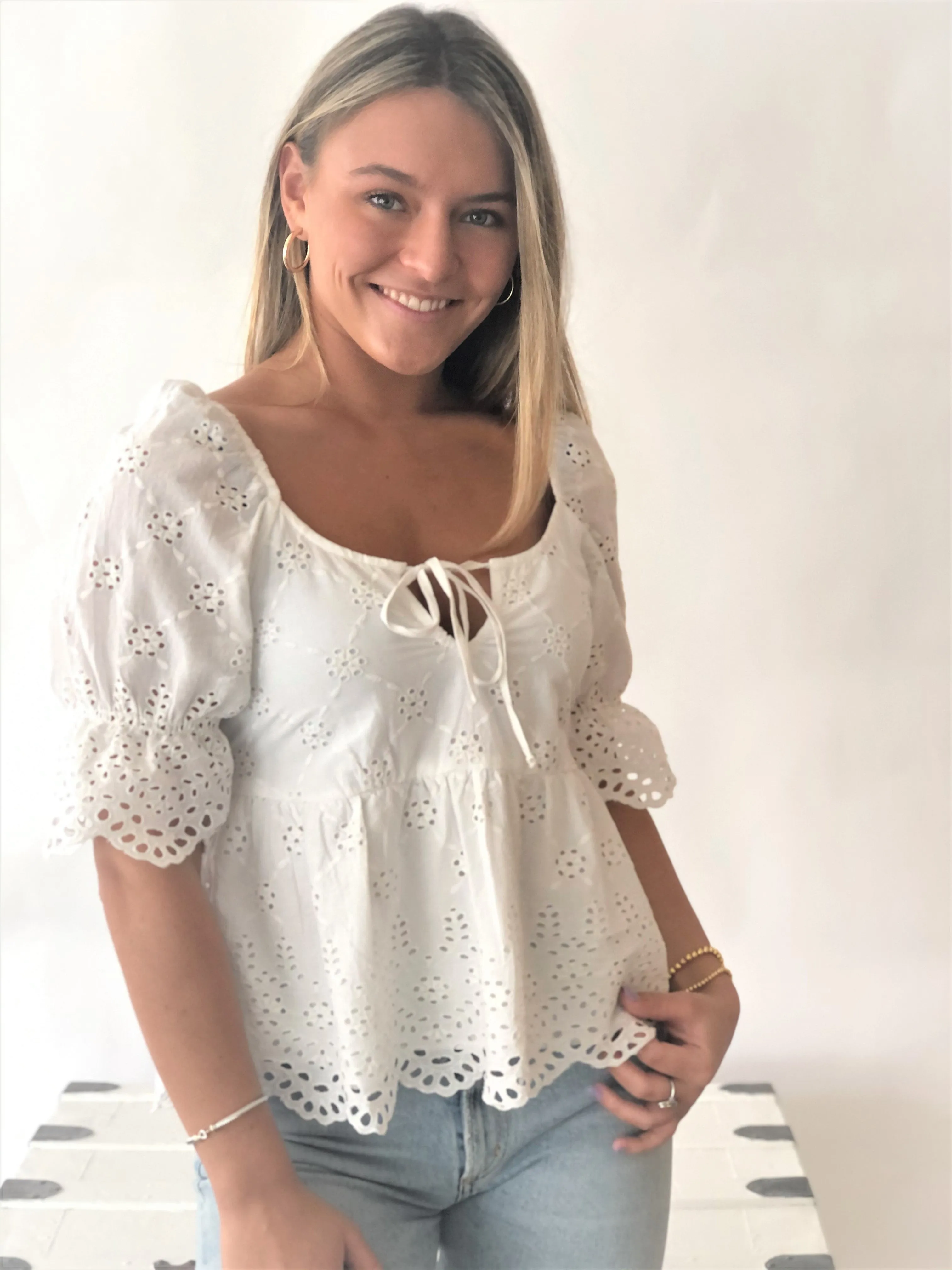 THE SPARROW TOP
