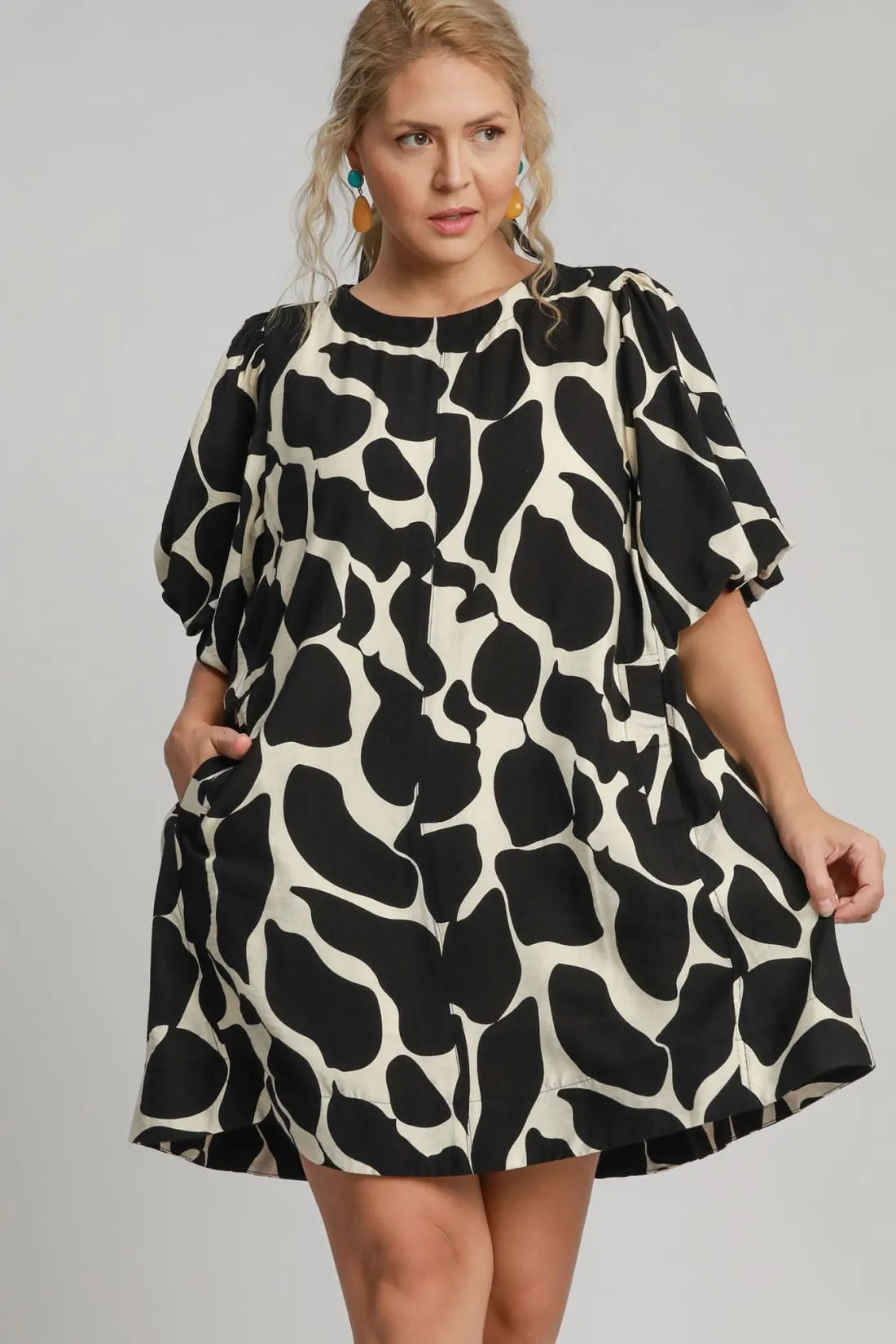 Two Tone Abstract Print Puff Sleeve Dress